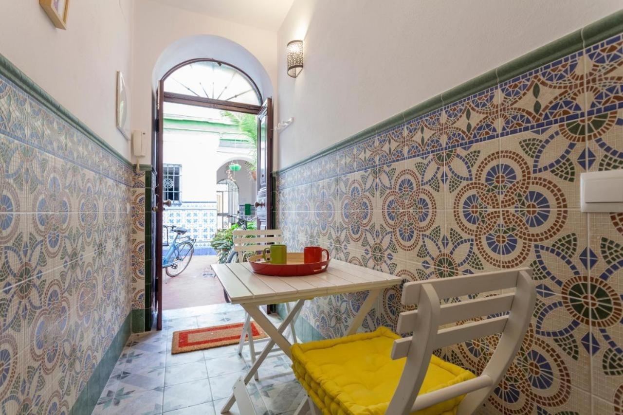 Wish Suite Pureza De Triana Sevilla Exterior foto