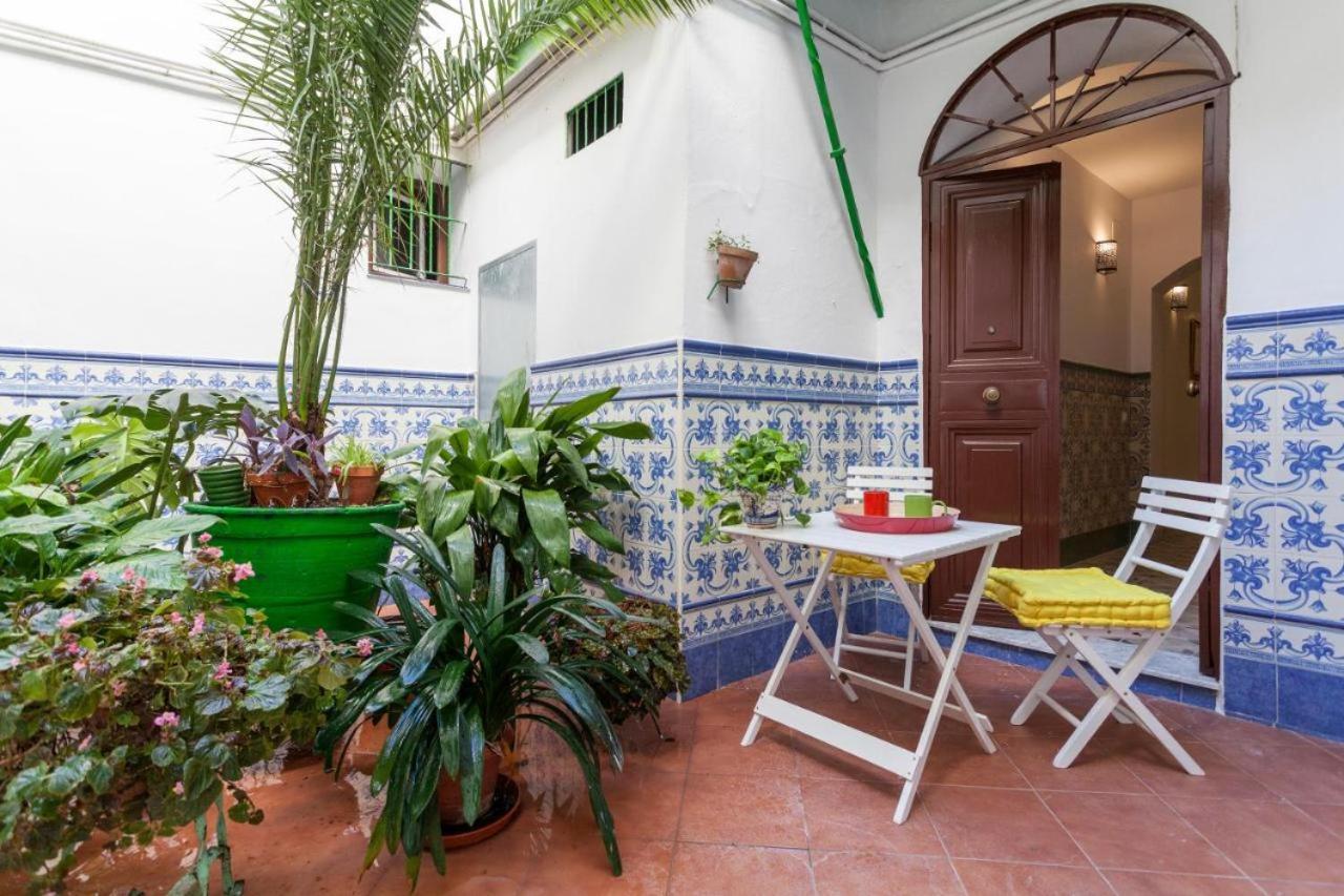Wish Suite Pureza De Triana Sevilla Exterior foto